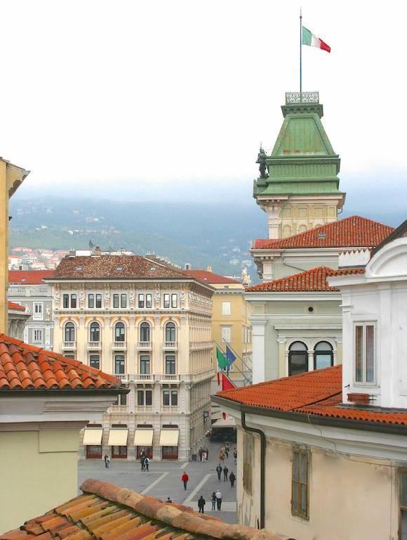 Piazza Grande City Residence Trieste Room photo